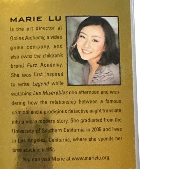 Legend by Marie Lu Hardback Book - Picture 3 of 5